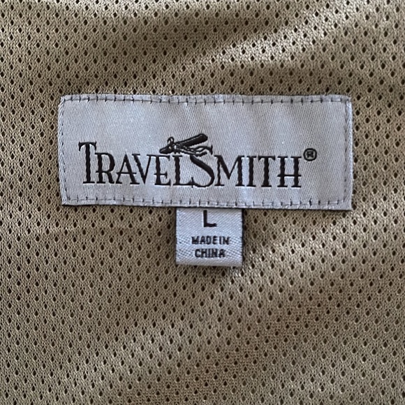 TravelSmith (Never Worn) Men’s fishing vest, 16 Pockets, hunting, shooting Sz L - Picture 9 of 9